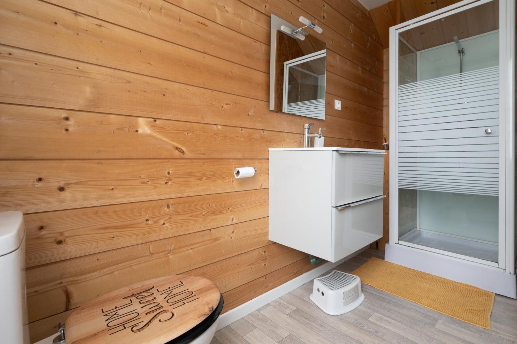 Appartement Le Reflet Des Pyrenees à Bagnères-de-Bigorre Extérieur photo